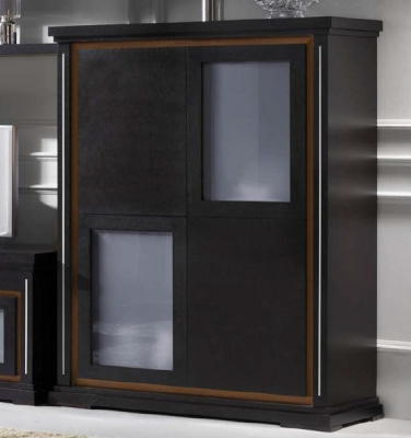 Витрина закрытая SAFIRA 376. Фото